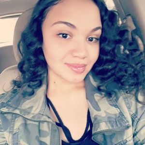 Meet your Posher, Nichole